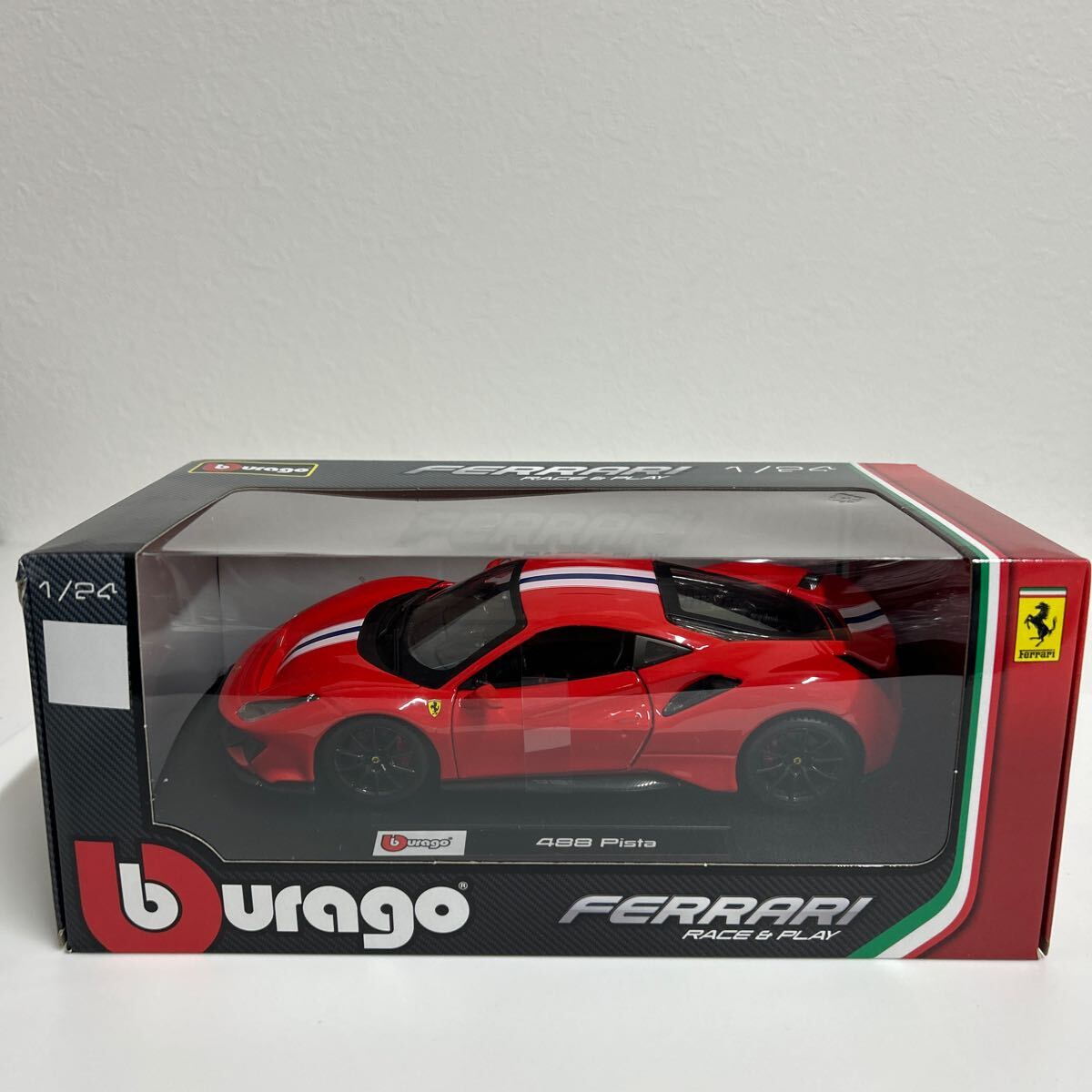 Bburago RACE & PLAY 1/24 FERRARI 488 Pista Red BBurago Ferrari pi старт красный миникар модель машина