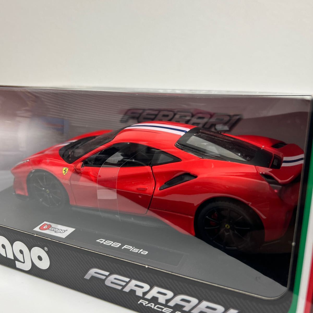 Bburago RACE & PLAY 1/24 FERRARI 488 Pista Red BBurago Ferrari pi старт красный миникар модель машина