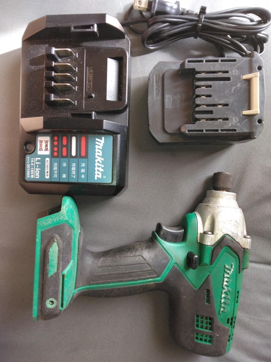 マキタ　充電式インパクトドライバー　14.4V　充電器　リチウムイオン電池 セット