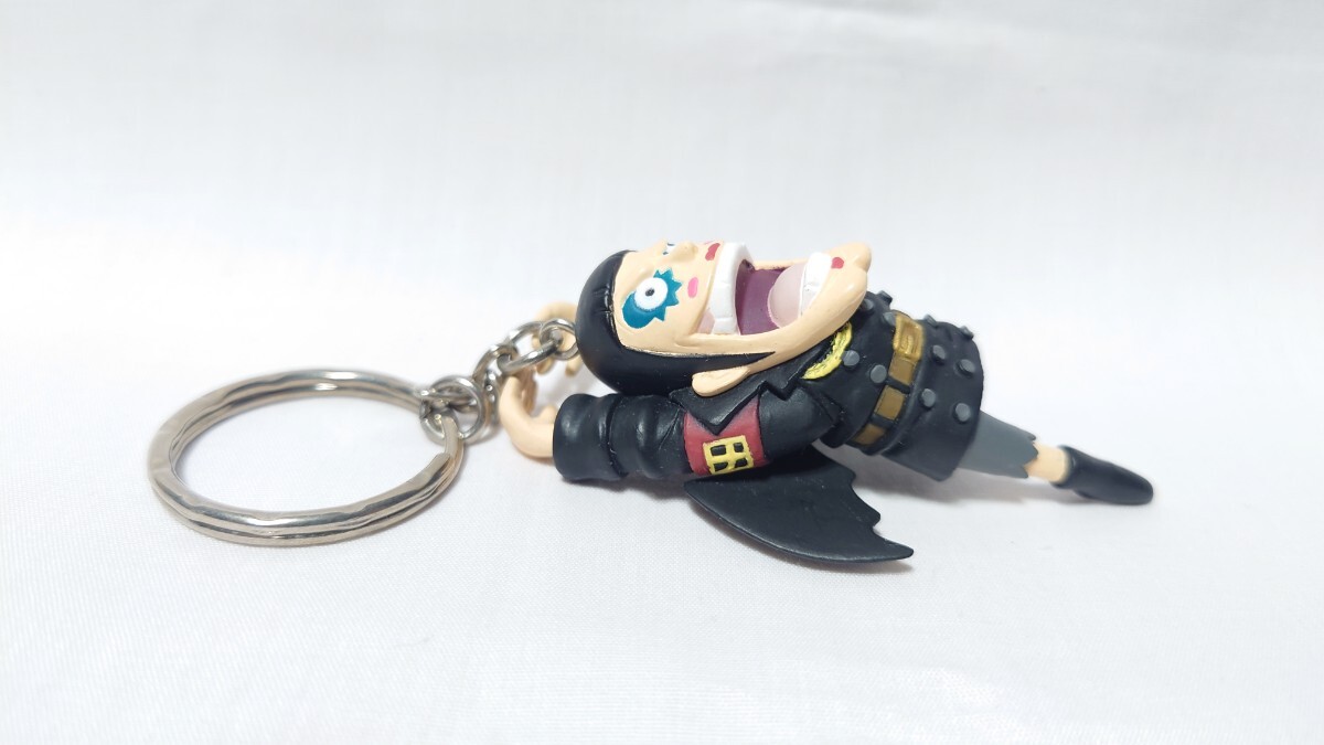 ワンピースデフォルメフィギュアキーホルダー パンクハザード - メルカリ