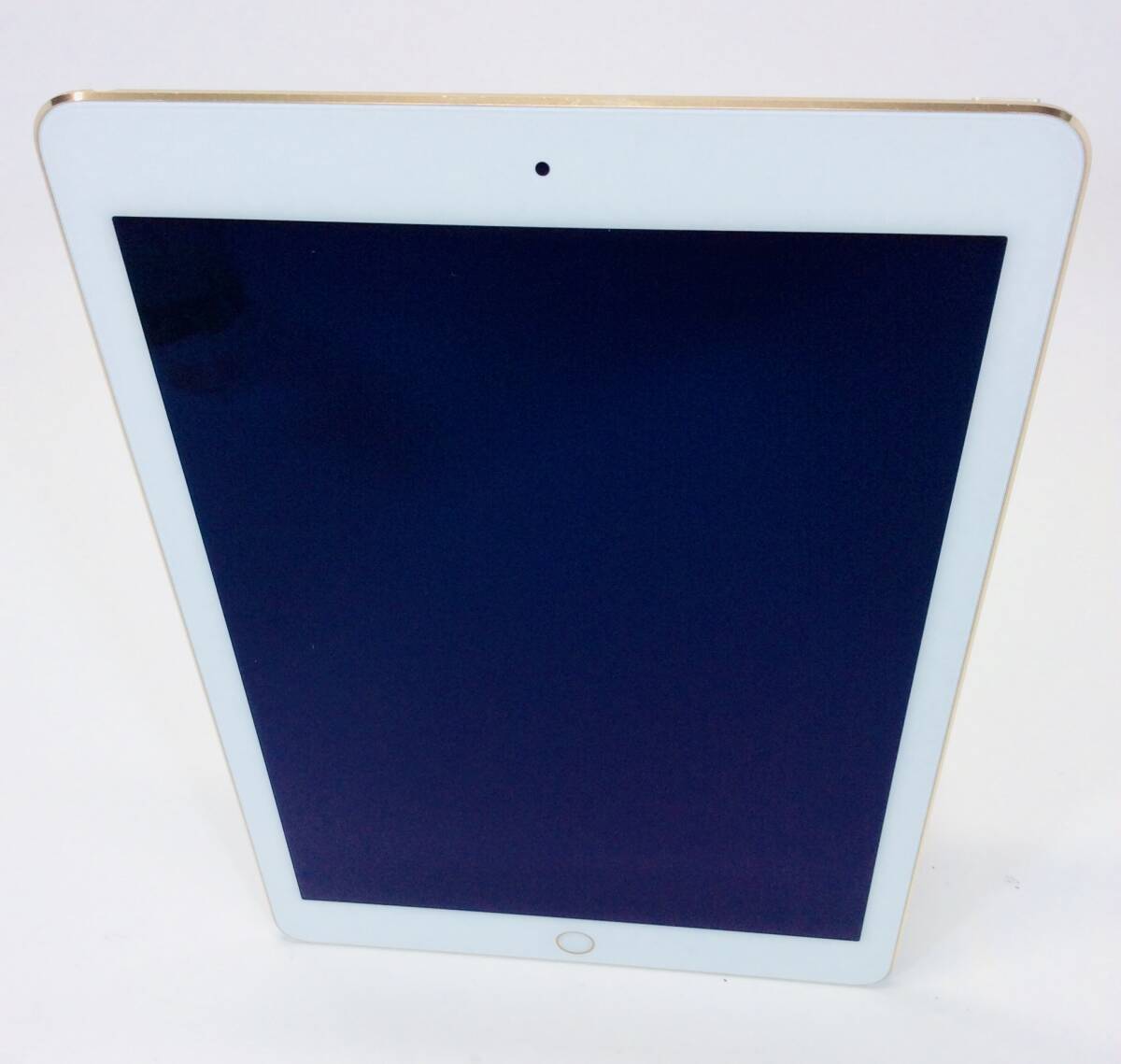 【Apple】iPad Air2 Wi-Fi 容量/16GB　バージョン/15.8.3　アップル ゴールド 中古