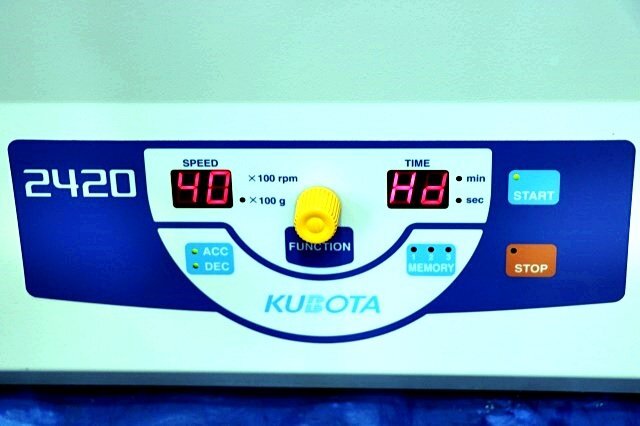 Yahoo!オークション - KUBOTA テーブルトップ冷却遠心機 Model Yahoo!オークション - KUBOTA テーブルトップ冷却遠心機 Model