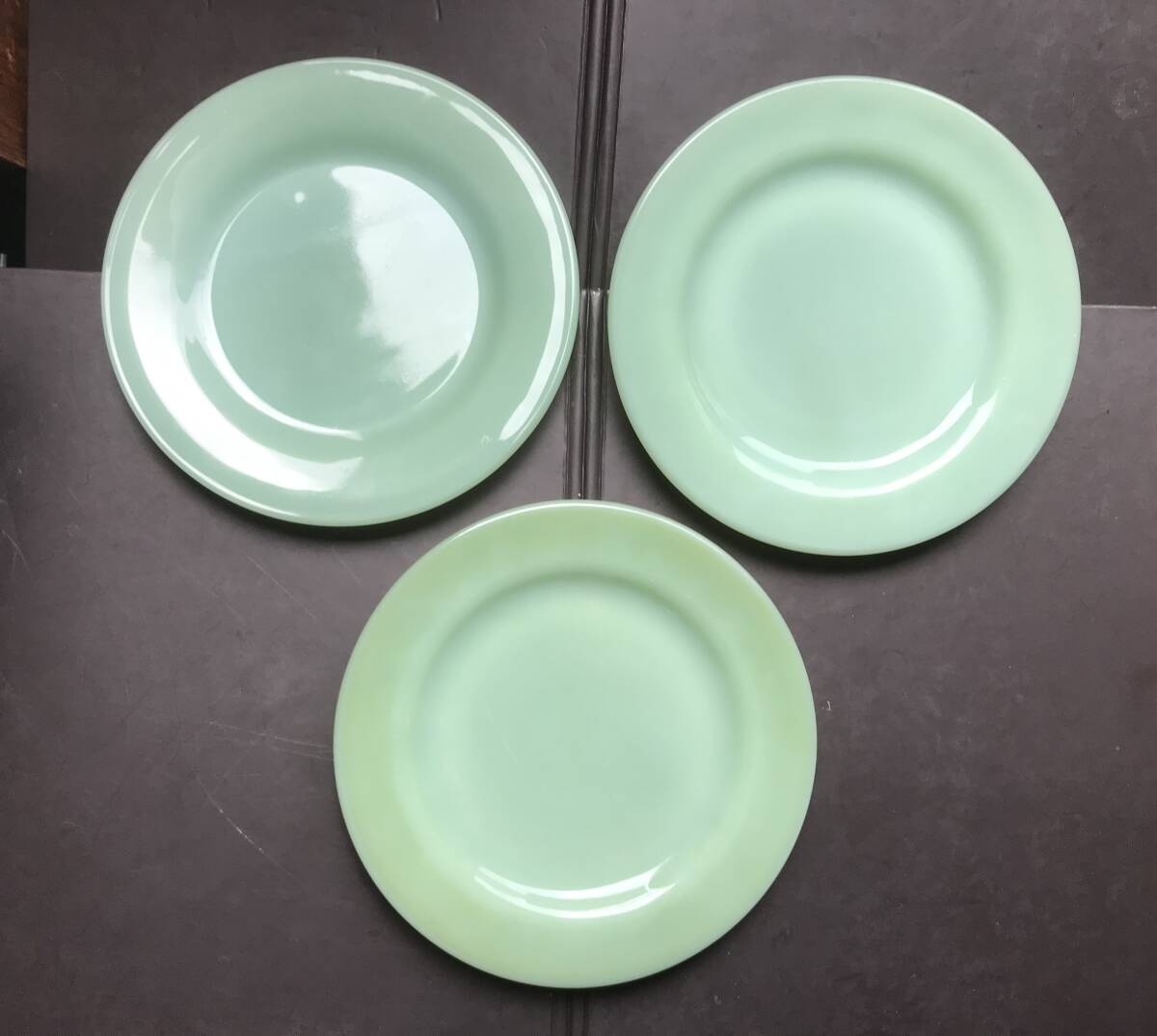 納得できる割引 ファイヤーキング ジェード RW サラダプレート 3枚（1枚はGLASS 食器