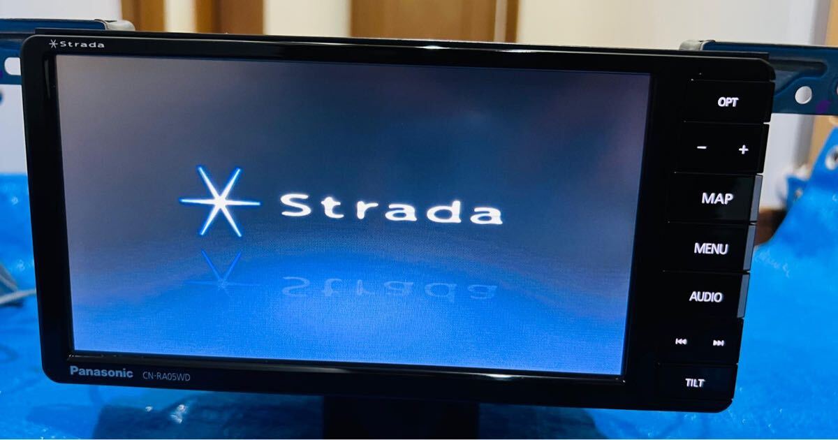パナソニック ストラーダメモリーナビ CN-RA05WD 地図データ2018 パナソニック ストラーダメモリーナビ CN-RA05WD 地図データ2018