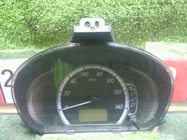三菱 eKワゴン G B11W スピードメーター 速度計 動作OK 8100C368 OT34563 VPFA0F-10849 37,257km レンズ傷有り 現(xiàn)狀販売 中古