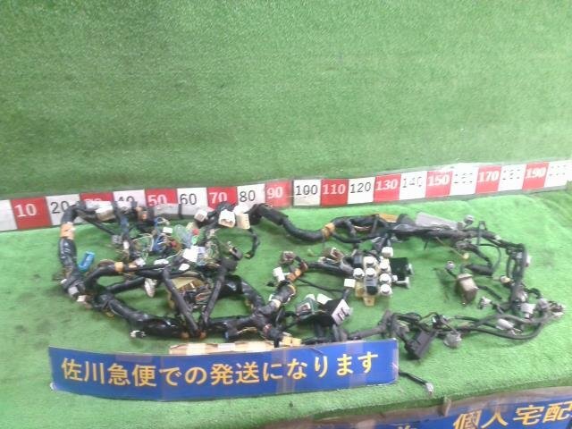 トヨタ 80ランクル VX LTD 後期 HDJ81V ワイヤーハーネス インパネ裏 ヒューズBOX付 汚れ有り 現状販売 中古