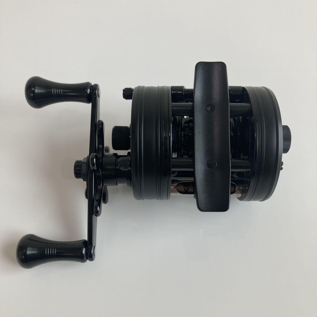 新品】渓流ベイトリール 丸型リール トラウト用 ブラック 黒 新品】渓流ベイトリール 丸型リール トラウト用 ブラック 黒