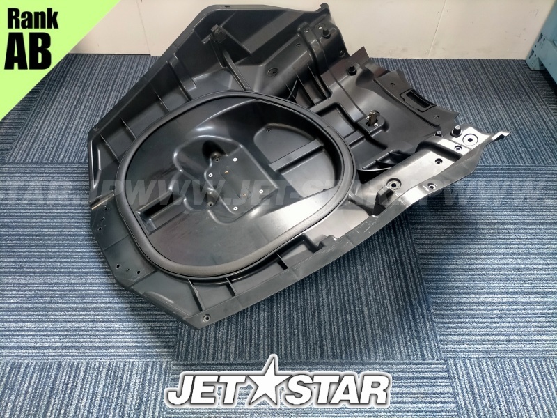 YAMAHA FXHO ´18 OEM INNER, ENGINE HATCH Used (F2S-U519G-02 YAMAHA FXHO ´18 OEM INNER, ENGINE HATCH Used (F2S-U519G-02