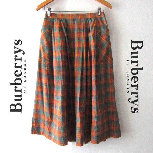 美品　Burberrys／バーバリーズ★　チェック柄　フレアスカート