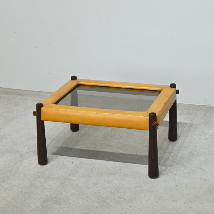 b. |Cassina ixc/カッシーナイクスシー|ピエロ・リッソーニ b. |Cassina ixc/カッシーナイクスシー|ピエロ・リッソーニ