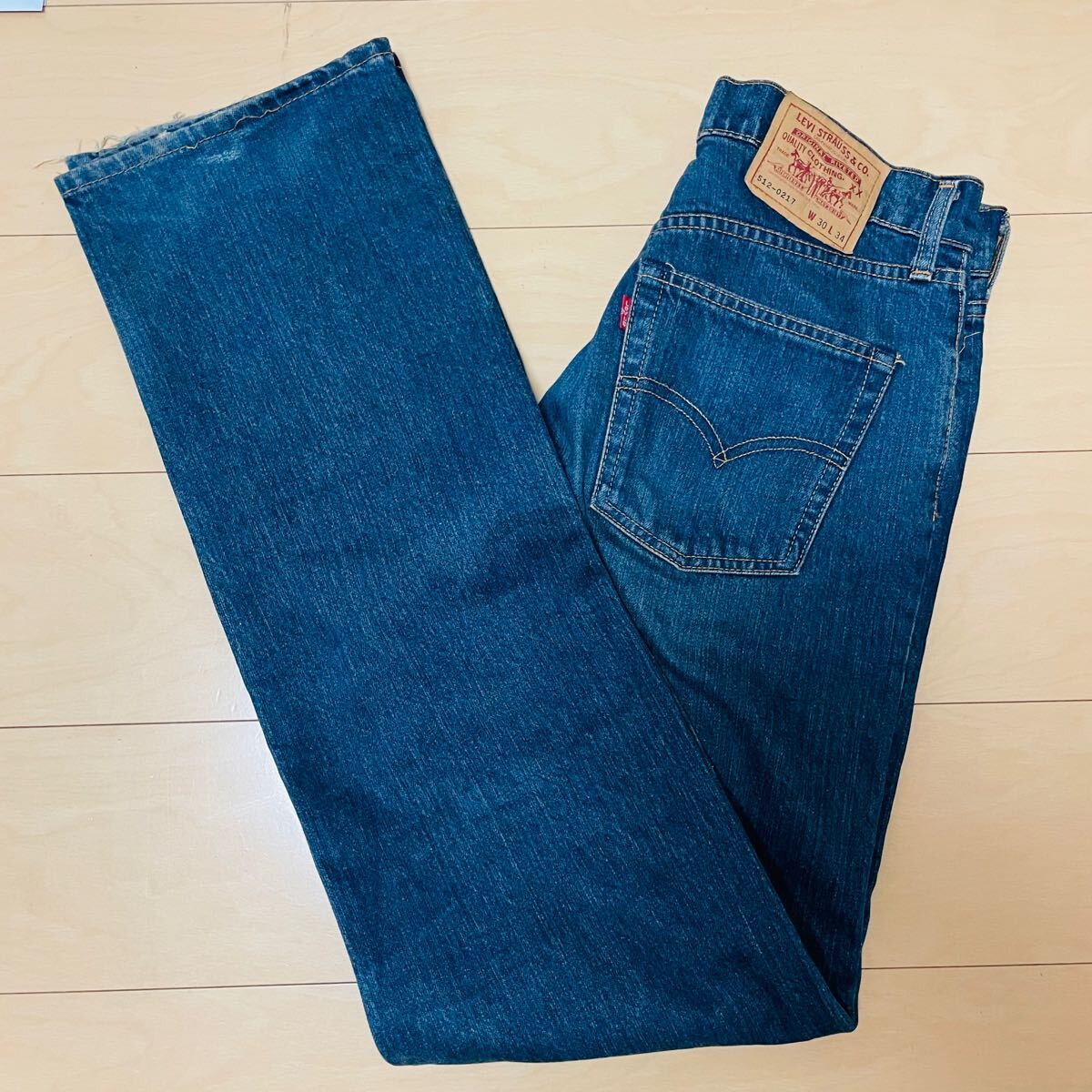 Levi'sリーバイス512-0217 デニムパンツ　 ジーンズ　古着　メンズ　30/34_画像1