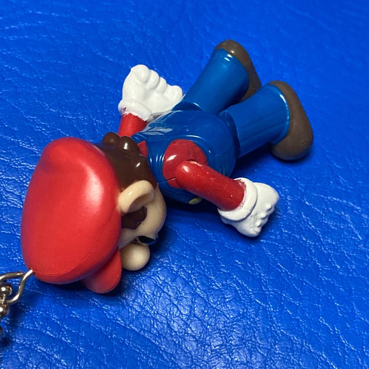  free shipping moveable! unused super Mario key holder key chain mascot figure Nintendo nintendo Nintendo Mario doll 