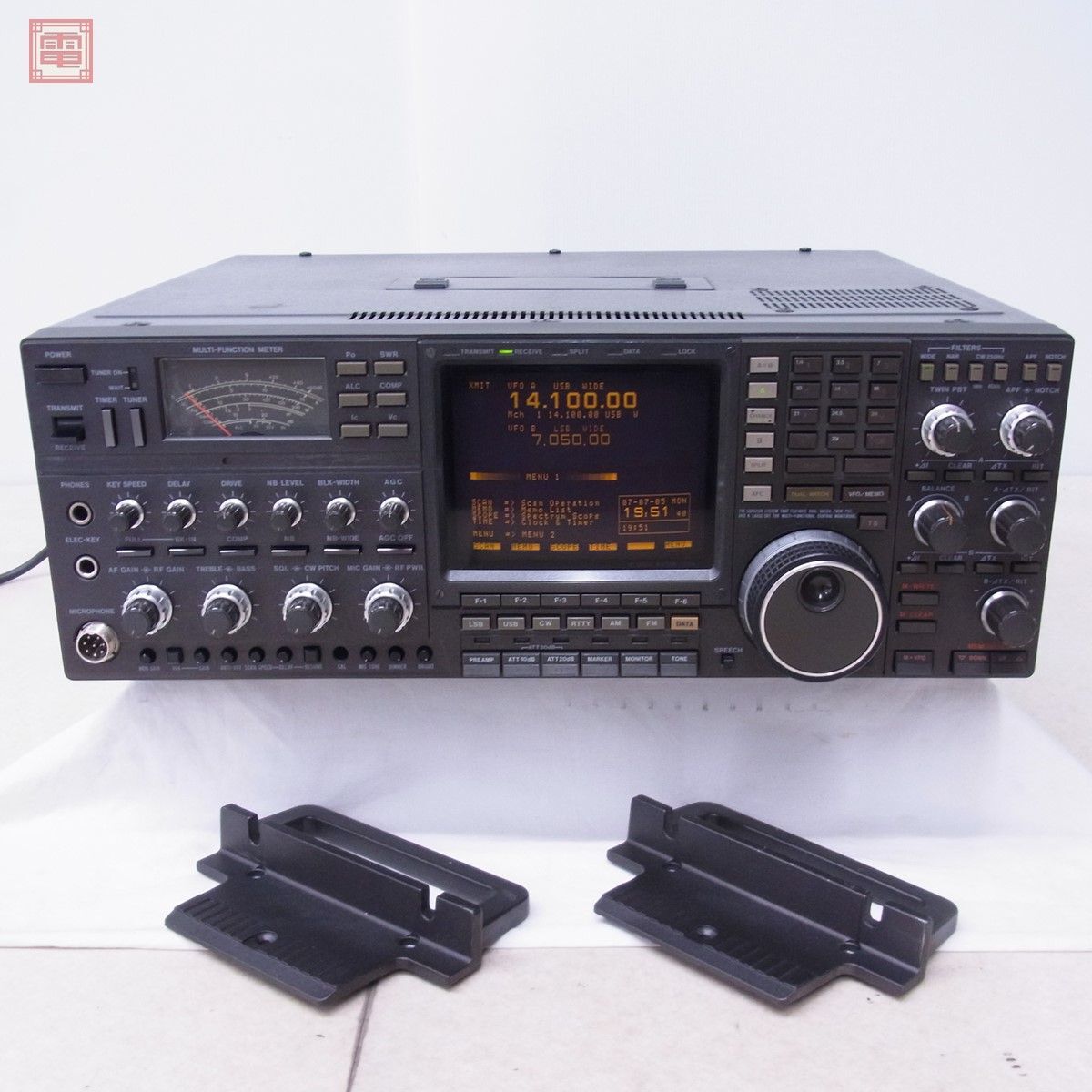 ICOM IC-780 ジャンク品 Yahoo!オークション - アイコム IC-780 HF帯 200W ICOM【40