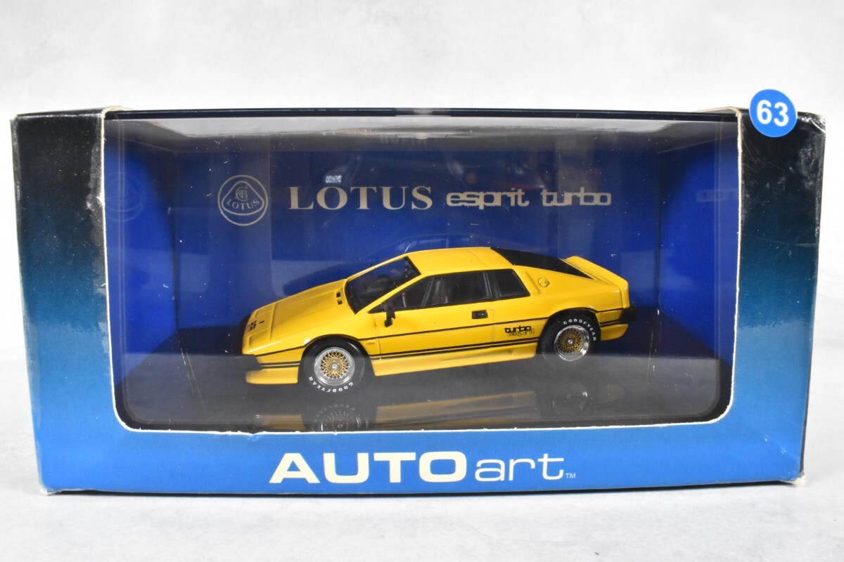 １／４３　ロータス・ターボ・エスプリット　オートアート　ミニカー　イエロー Amazon | オートアート 1/43 ロータス エスプリ ターボ 黄色