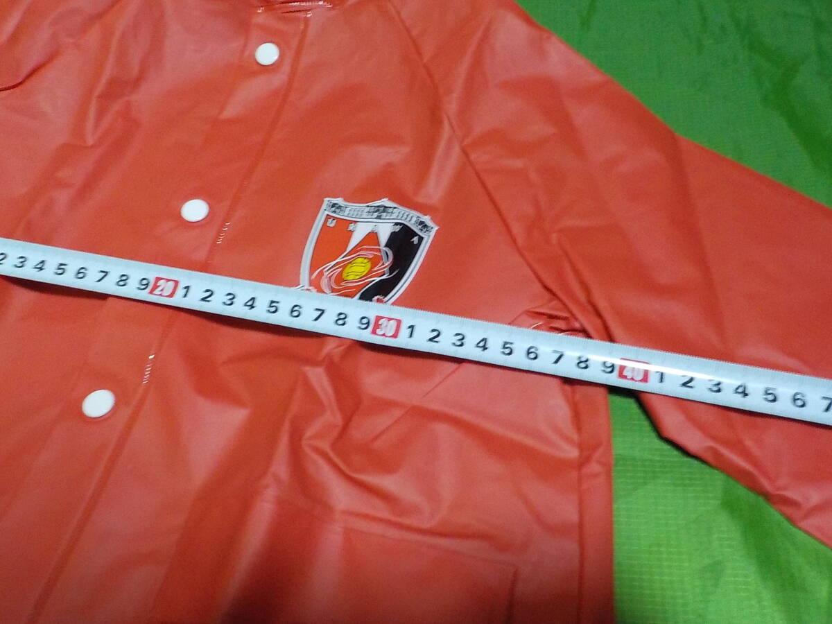 子供用 未使用浦和レッズ ポンチョ キッズ 100サイズ（3～4歳