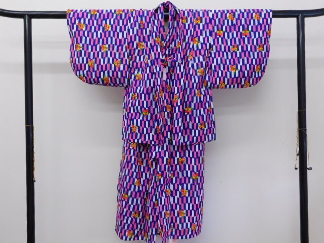 〔楽布〕P31295　七五三　メリンス　著物　アンサンブル?。? bimg=