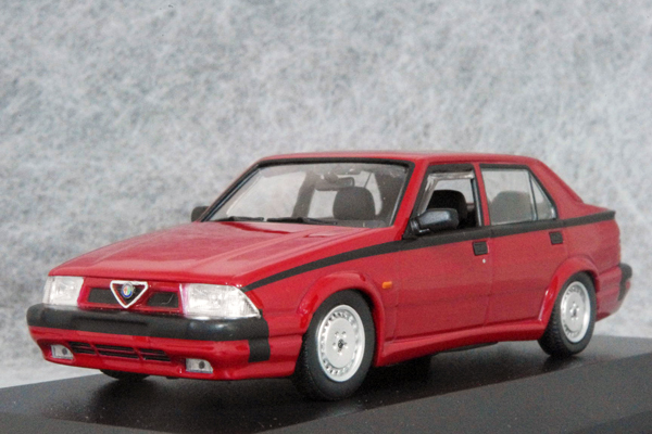 ● 1/43 アルファ ロメオ 〓 75 V6 3.0 アメリカ / 1967 レッド 〓 Alfa Romeo MINICHAMPS