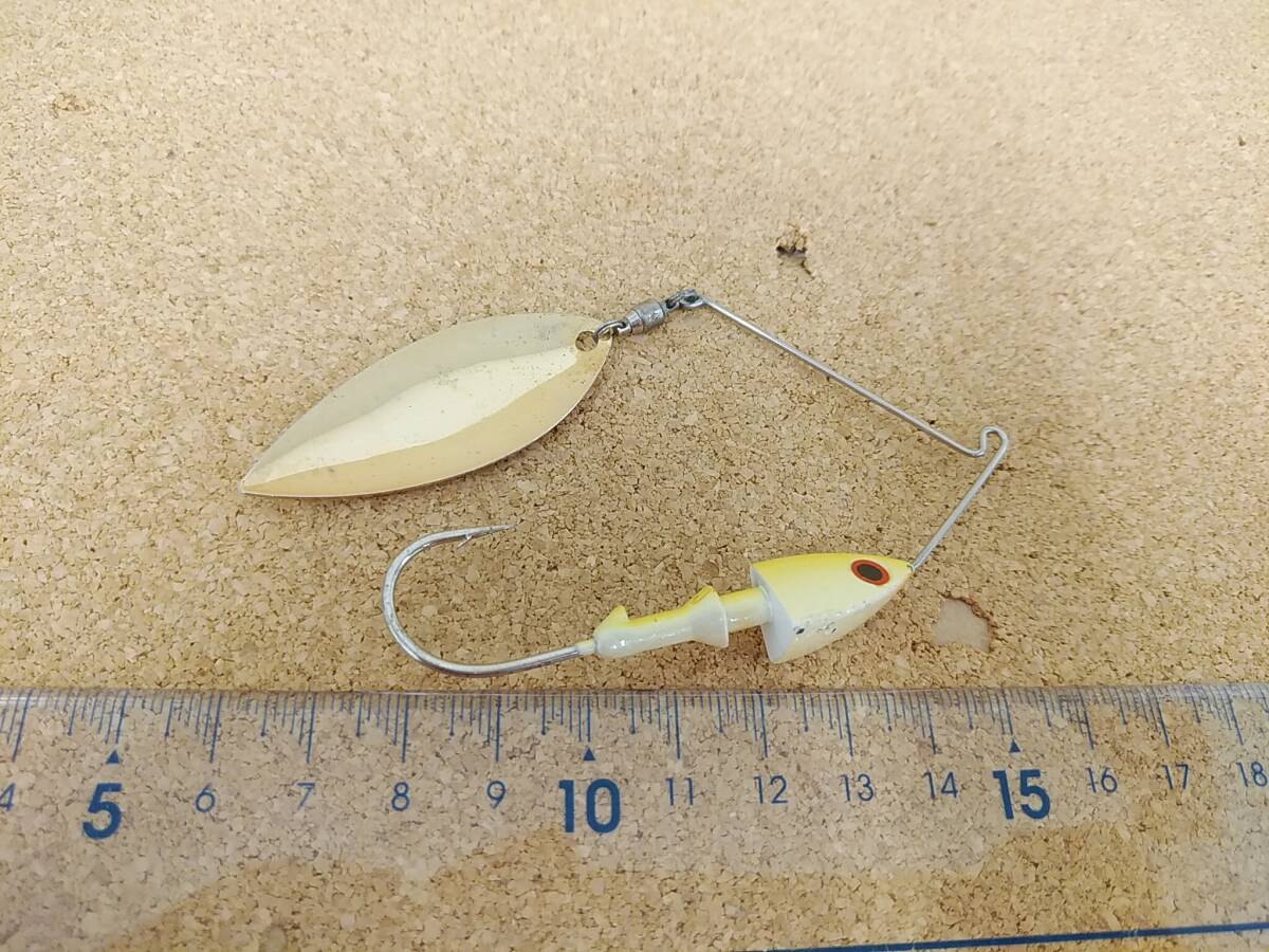 item_image_3