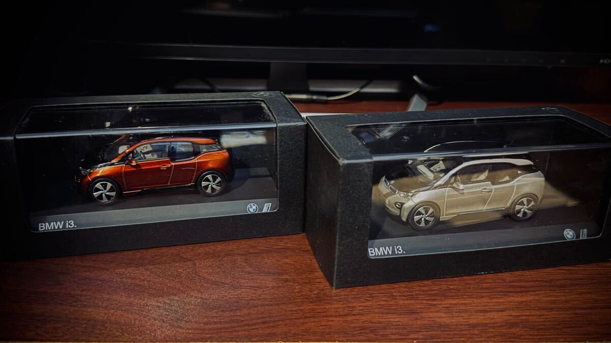 【年中無休】 - Yahoo!オークション 【BMWディーラー特注品】1/43 i3 BMW 乗用車