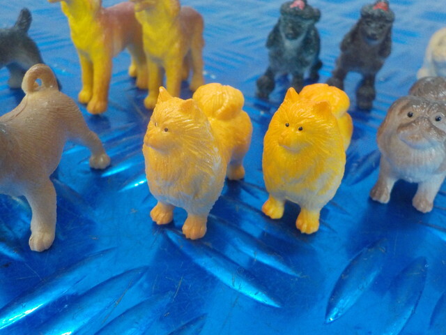 TIN●〇（２）犬　フィギュア　16匹　ミニ　わんぱくフレンドドッグ　6-10/14（か）_画像8