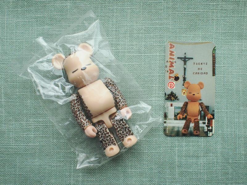 BE@RBRICK・ベアブリック・ビニール未開封・アニマル☆フィギュアコレクションヒョウ柄