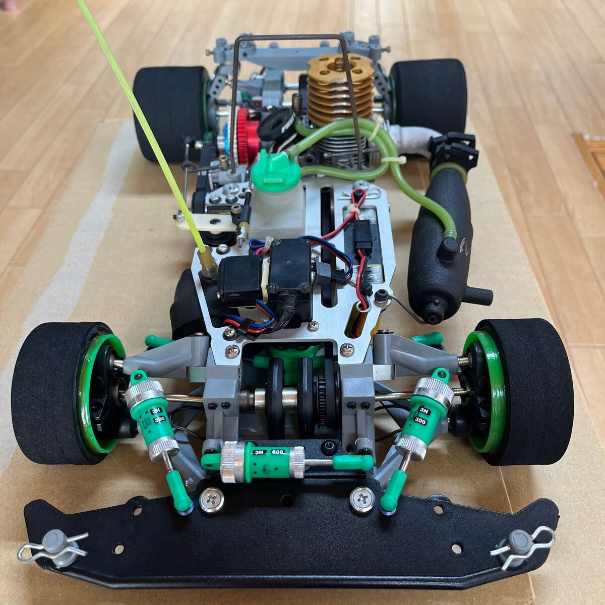 Yahoo!オークション - 希少 レア タミヤ 1/10 エンジンRC 4WD Yahoo!オークション - 希少 レア タミヤ 1/10 エンジンRC 4WD