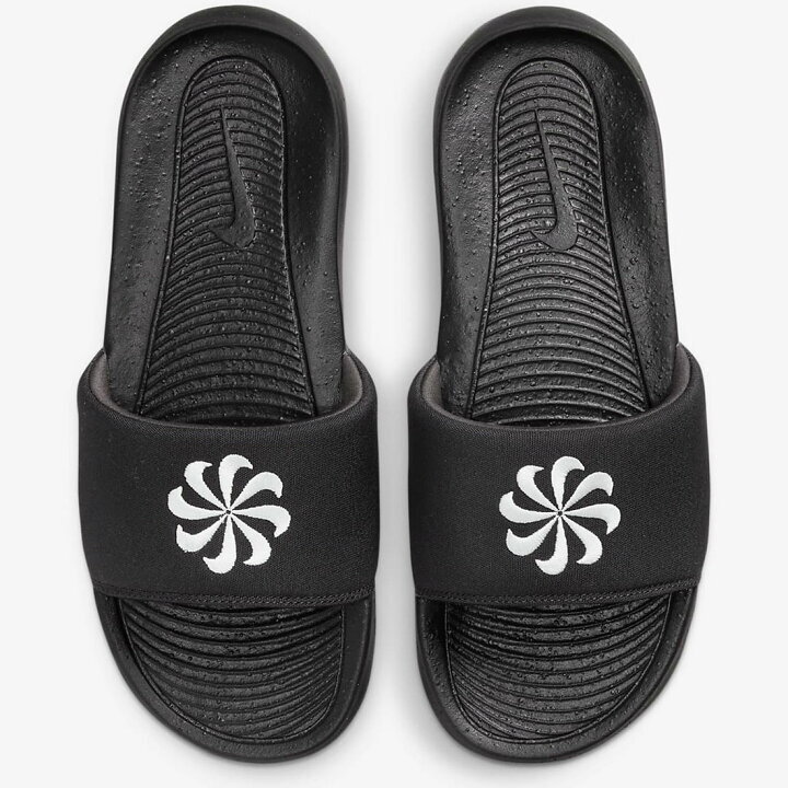◆関税/送料込◆NIKE VICTORI ONEE◆大人気◆正規品◆新商品◆ 24㌢ 新品 ナイキ ビクトリー ワン NN スライド DM8598-002 NIKE