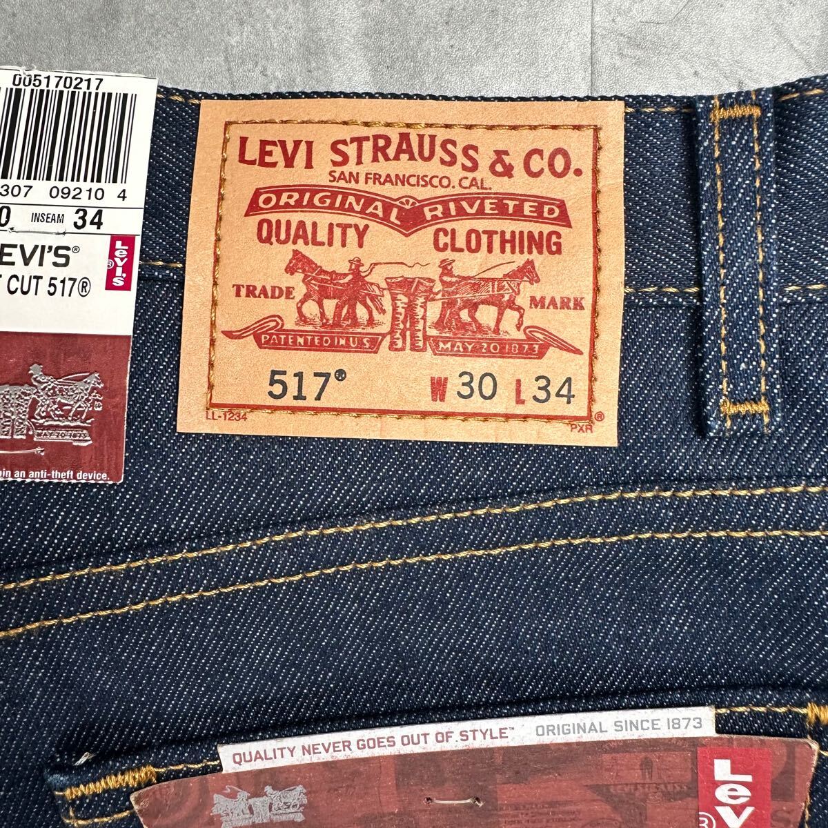 新品未使用タグ付き リーバイス 517 ブーツカットデニム USA古着 新品未使用タグ付き リーバイス 517 ブーツカットデニム USA古着
