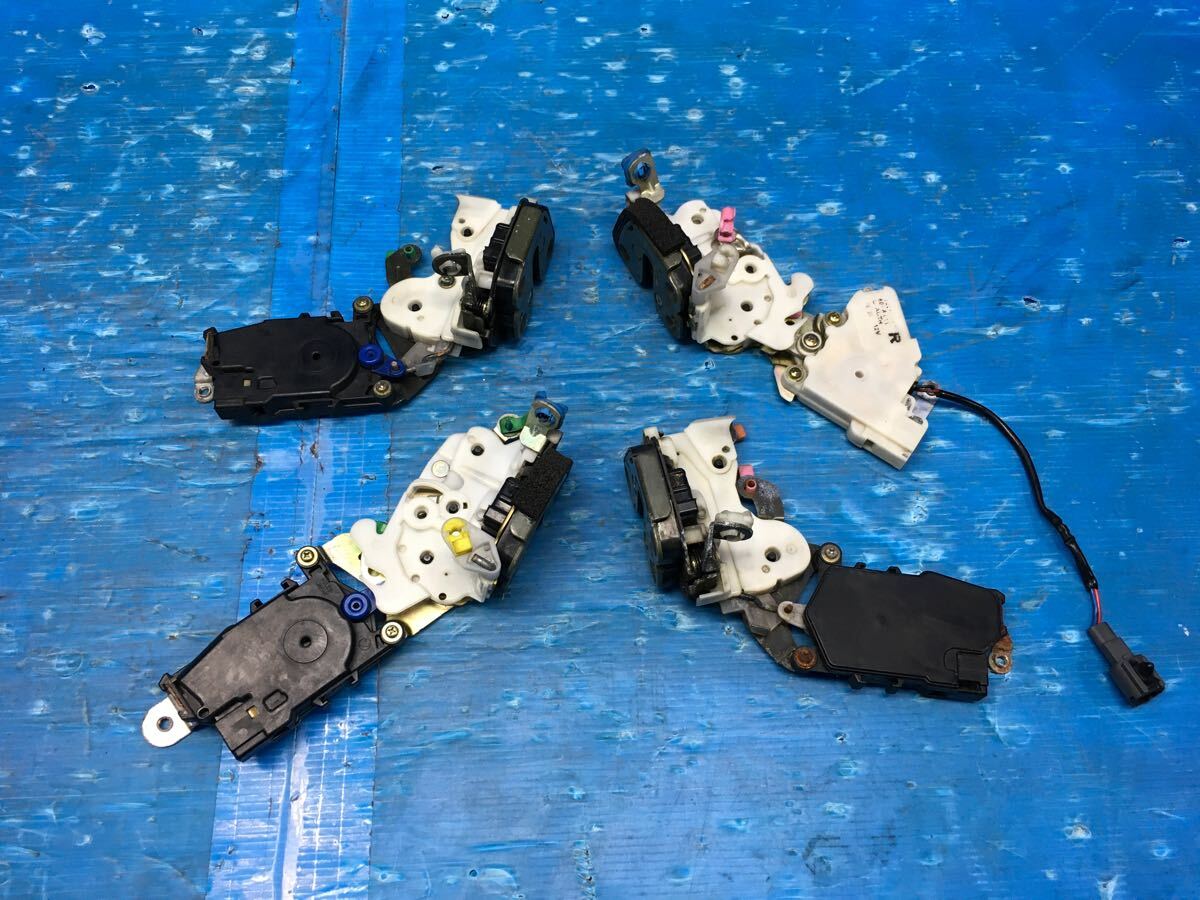 GC8 インプレッサ WRX STi ver.4 純正 ドアロックアクチュエーター 1台分 セット JDM SUBARU（N）