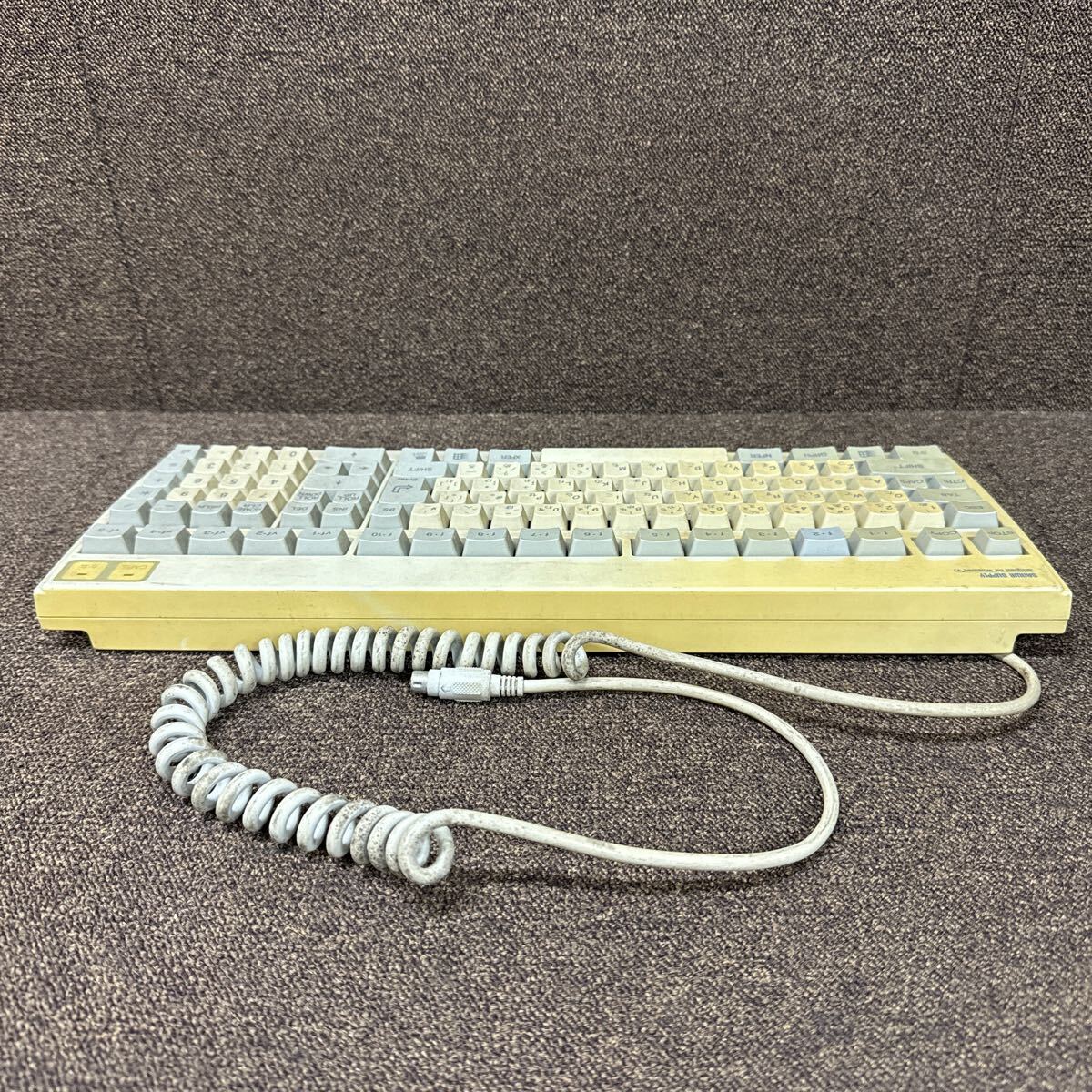 MYM-1386 супер-скидка retro клавиатура SANWA SUPPLY INC. SKB-9895 работоспособность не проверялась Junk 