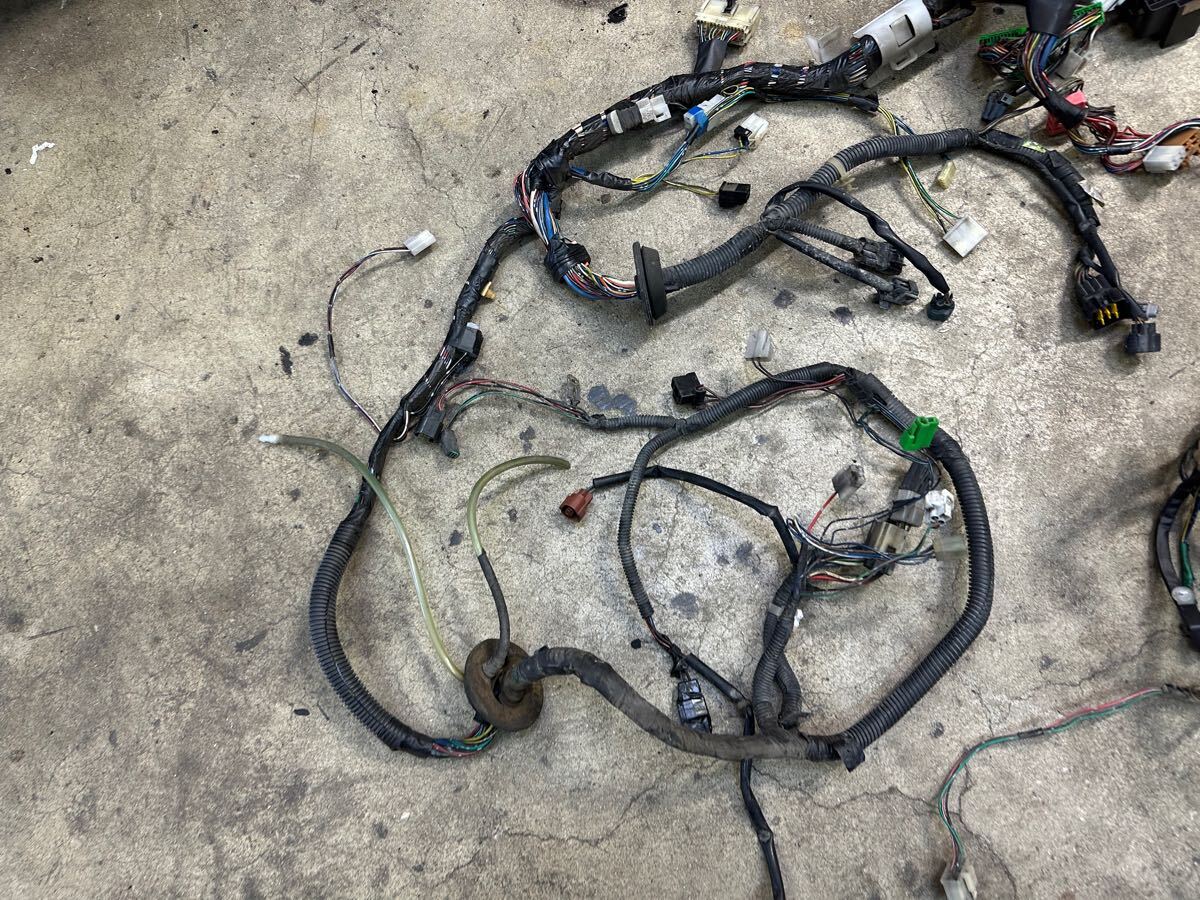  труба (692 KK3 Vivio RX-R кузов Harness электрический электропроводка 
