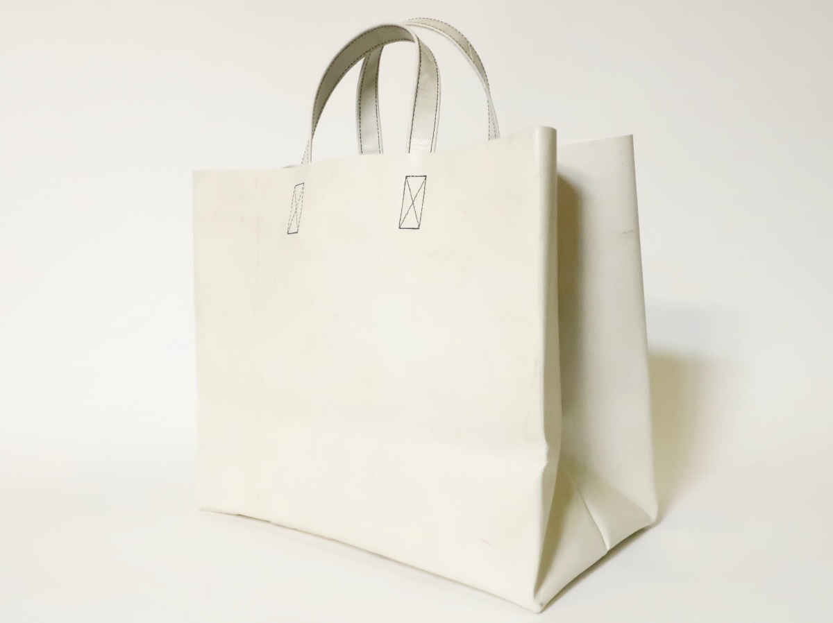未使用】FREITAG F704 CAKE BAG 限定 トートバッグ エコバッグ 未使用】FREITAG F704 CAKE BAG 限定 トートバッグ エコバッグ