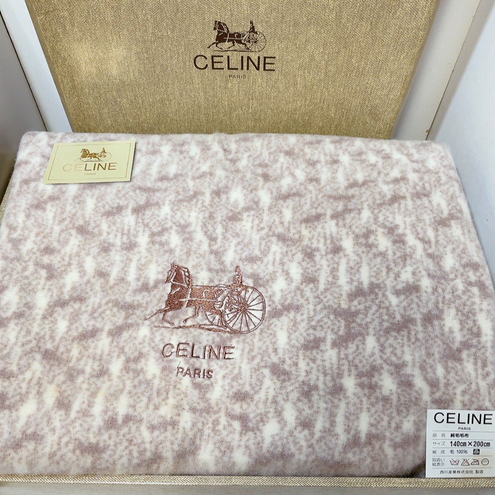 送料無料 即決 未使用 保管品 CELINE セリーヌ 毛布 純毛毛布 毛 送料無料 即決 未使用 保管品 CELINE セリーヌ 毛布 純毛毛布 毛