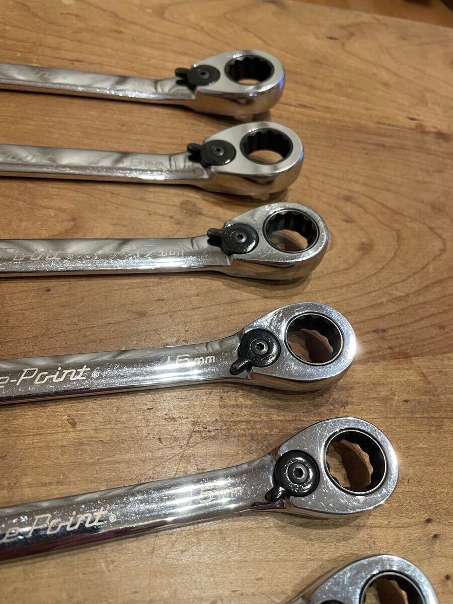 Bibian 比比昂 - ブルーポイント 8-19mm ラチェットスパナレンチ Bibian 比比昂 - ブルーポイント 8-19mm ラチェットスパナレンチ