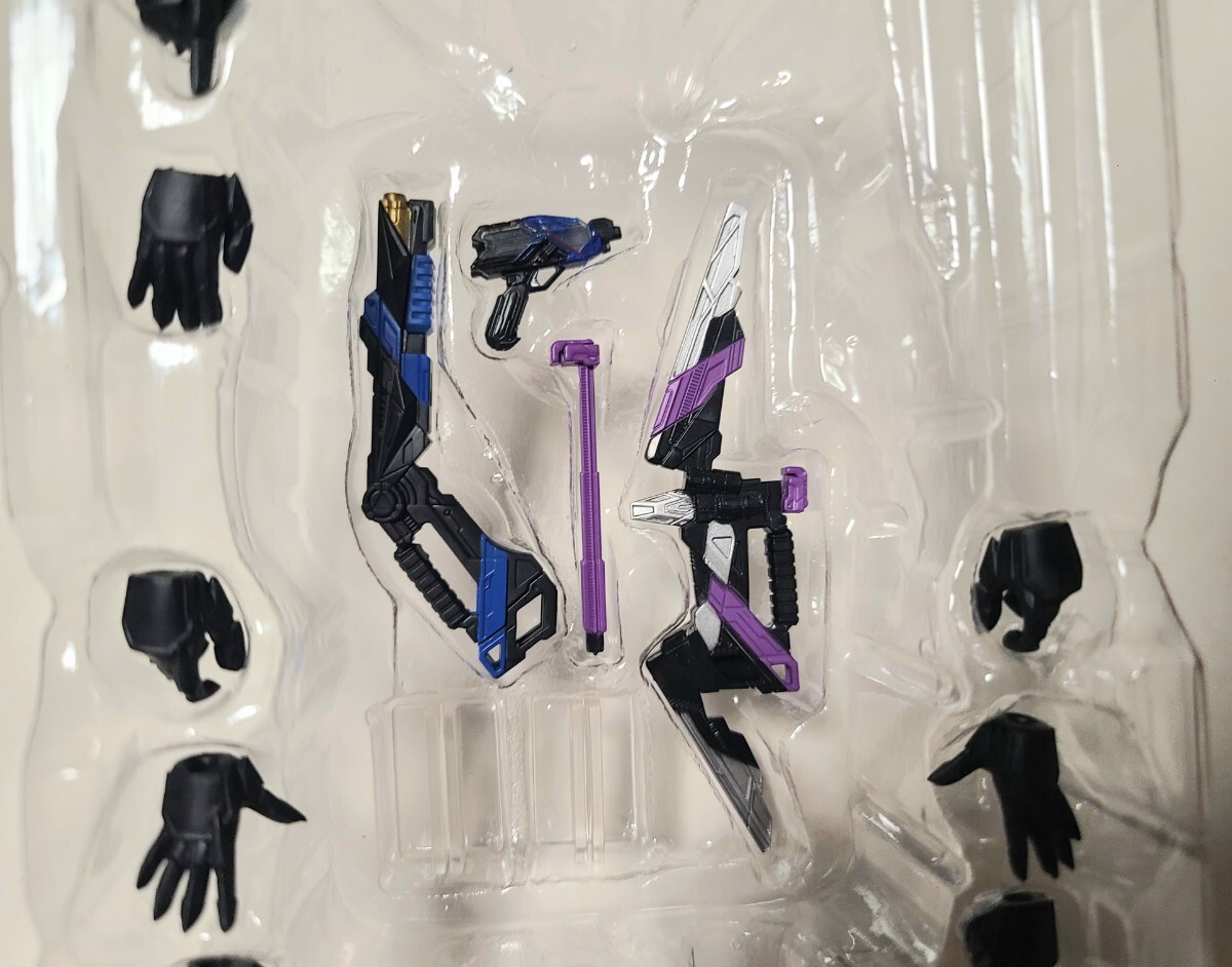 S H Figuarts 仮面ライダーアークゼロ＆アークエフェクト