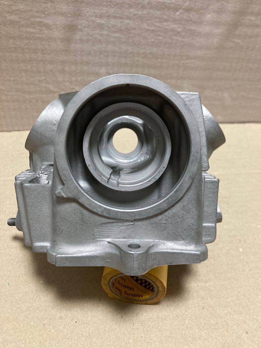E20 モンキー 12V シリンダーヘッド ポート 拡大 ハイカム 強化 E20 モンキー 12V シリンダーヘッド ポート 拡大 ハイカム 強化