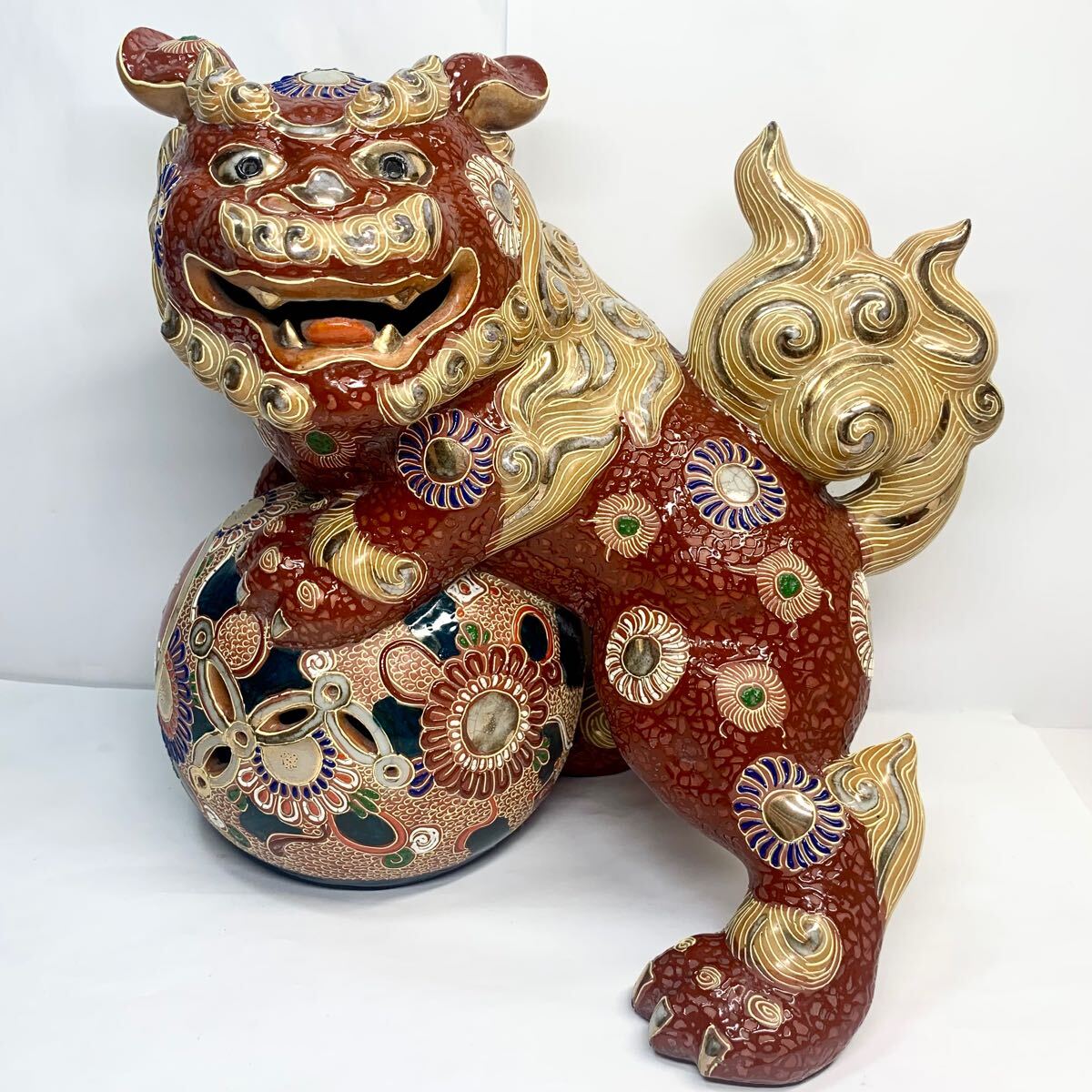 九谷焼 獅子 玉乗り獅子 シーサー 置物 縁起物 陶器 伝統工芸 高 九谷焼 獅子 玉乗り獅子 シーサー 置物 縁起物 陶器 伝統工芸 高