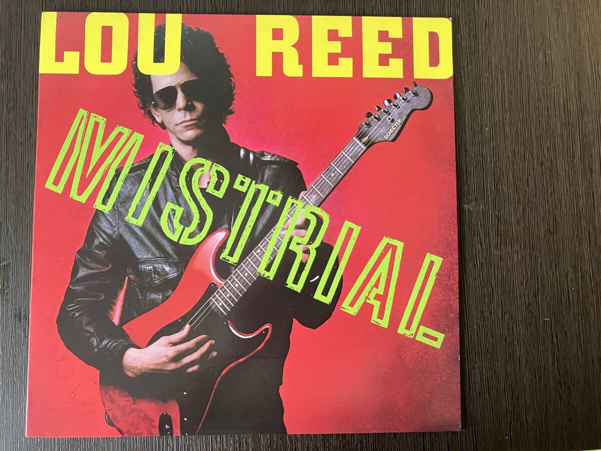 LOU REED :MISTRIAL