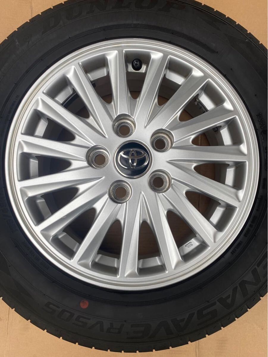 トヨタノアタイヤ付きホイール4本セット195/65/15
