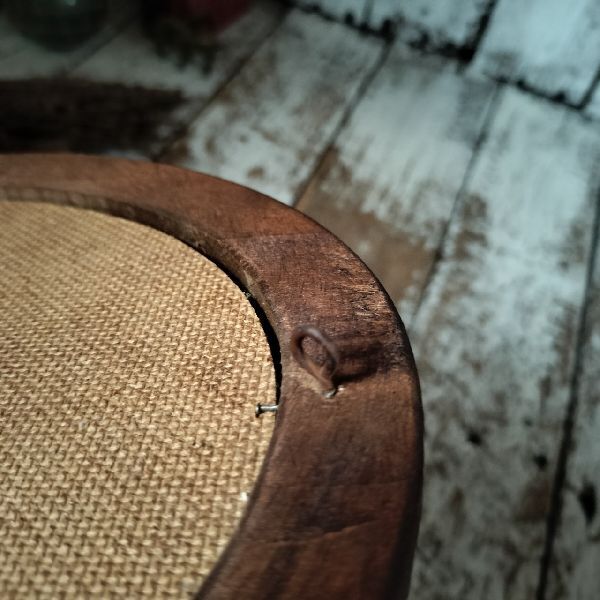 ロシア ヴィンテージ ヴェリーキー ノヴゴロド 作家物 肉筆 ウッドフレーム アートパネル 無垢 木枠 額装 絵画 飾り ビンテージ 世界遺産_画像4