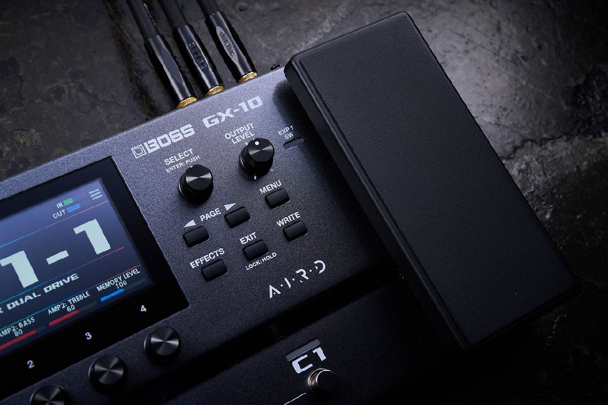Yahoo!オークション - BOSS GX-10 スマートに演奏を彩る Yahoo!オークション - BOSS GX-10 スマートに演奏を彩る