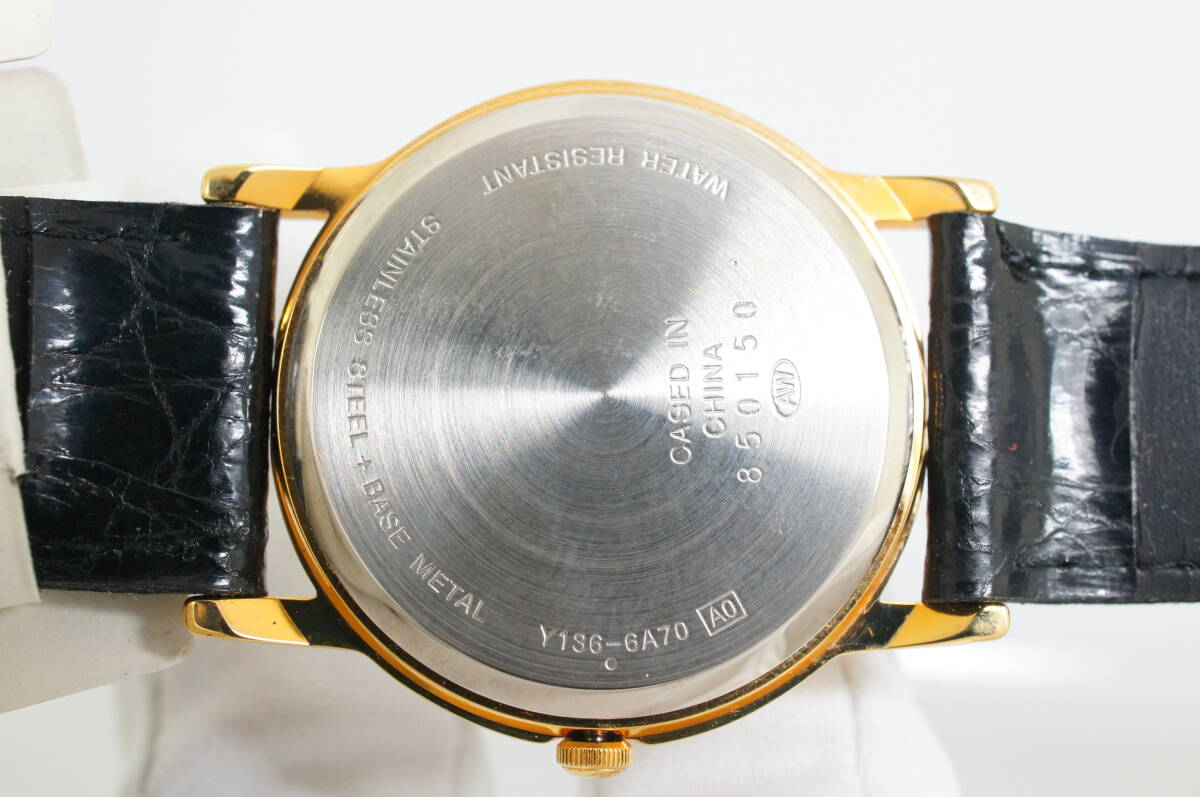 J53●作動(dòng)良好 未使用デッドストック SEIKO セイコー ALBA アルバ 白文字盤(pán) Y136-6A70 メンズ腕時(shí)計(jì) ゴールド金 お灑落 クォーツ