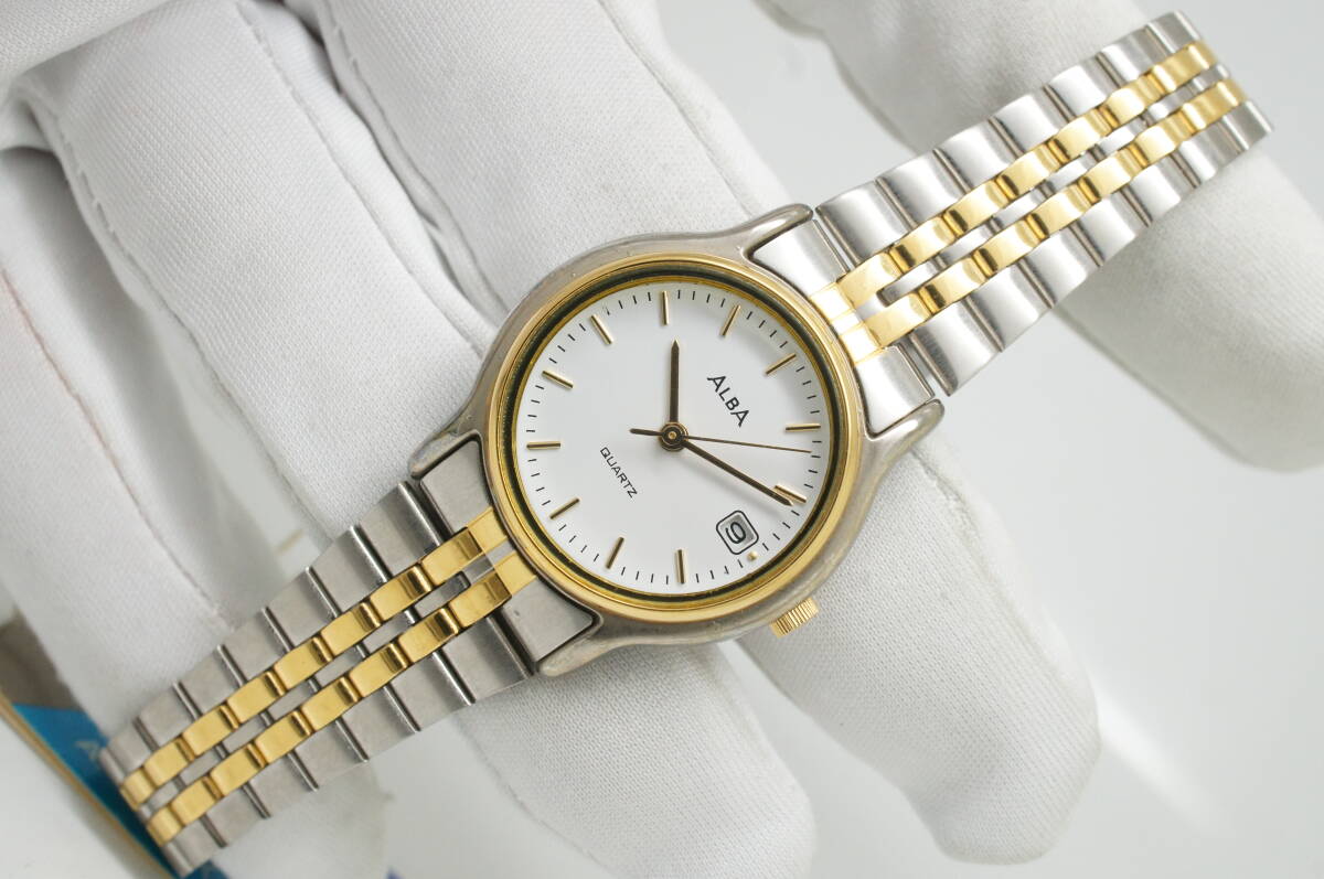 J65●作動(dòng)良好 未使用デッドストック SEIKO セイコー ALBA アルバ V782-X092 白文字盤 デイト レディース腕時(shí)計(jì) コンビ お灑落 クォーツ