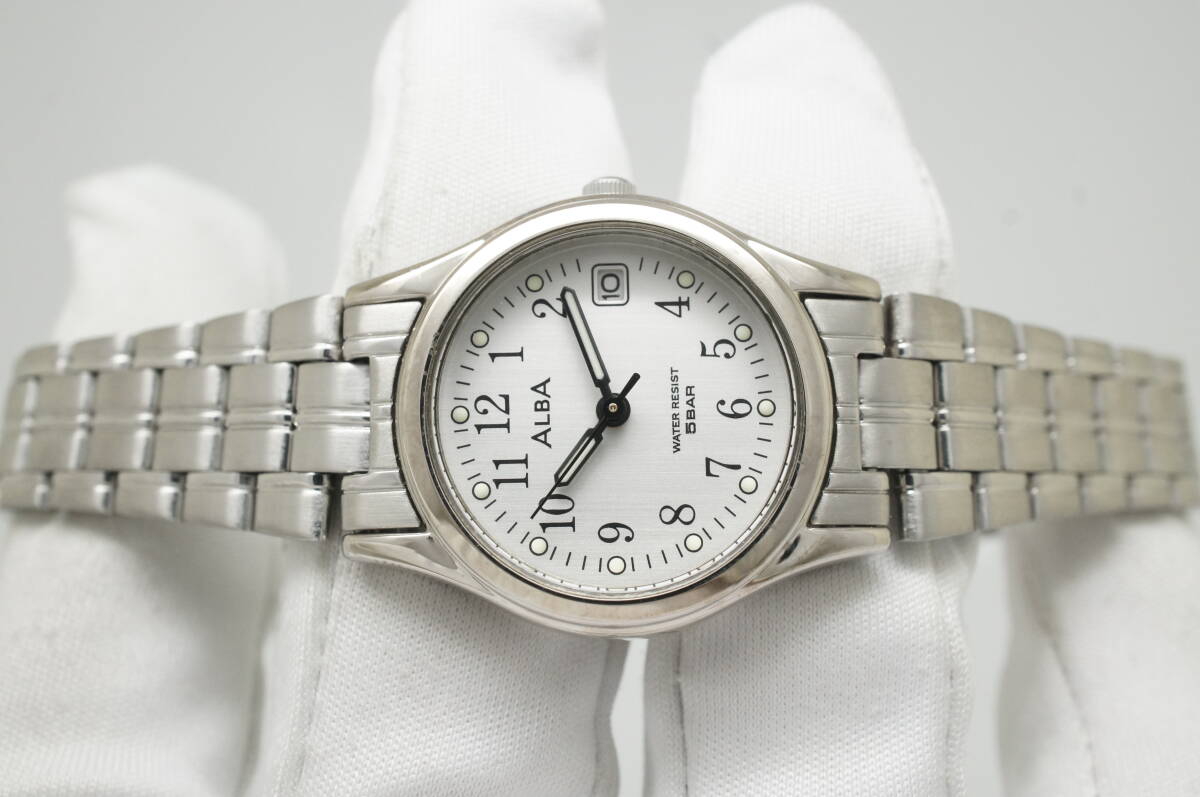 J66●作動良好 未使用デッドストック SEIKO セイコー ALBA アルバ V782-X198 デイト レディース腕時計 シルバー お灑落 クォーツ