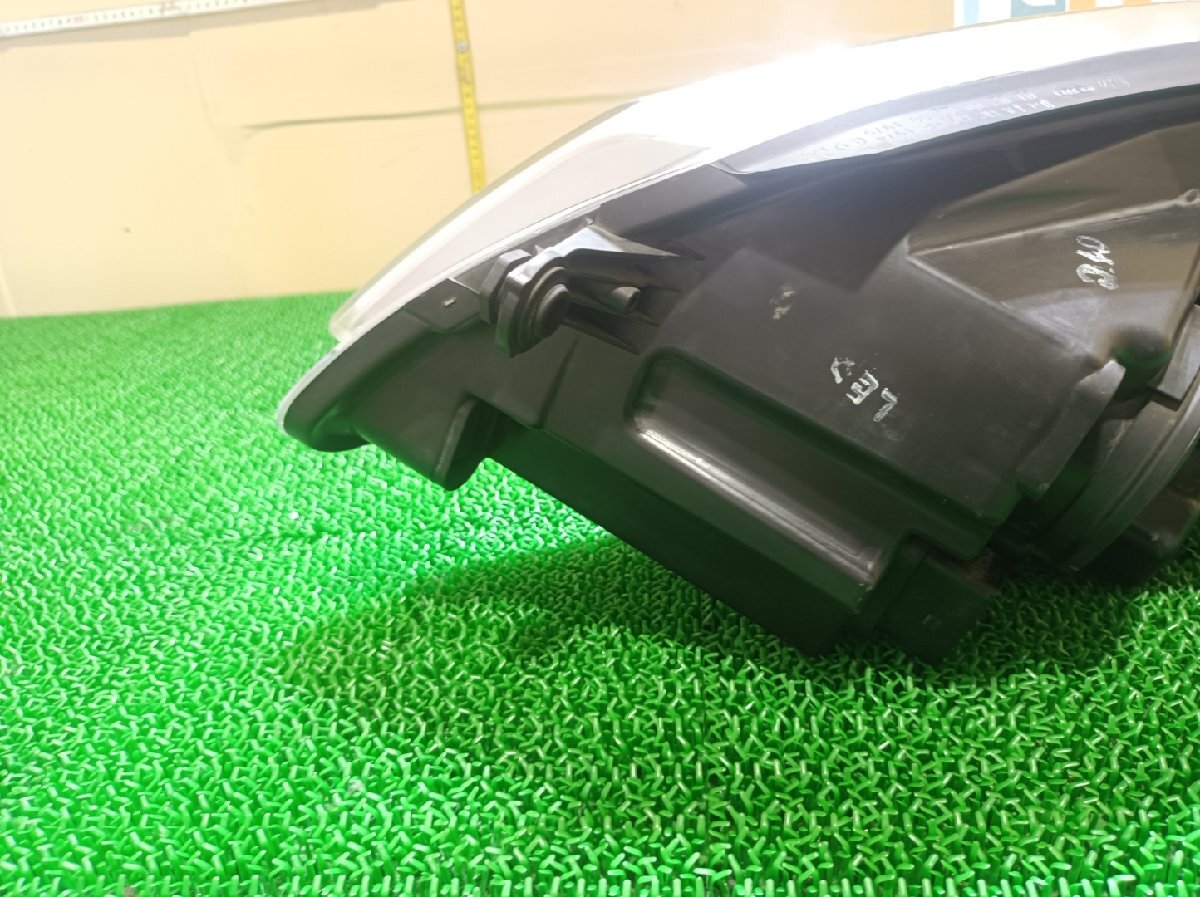 VW 右 ヘッドライト ポロ GH-9NBKY, 2007 #hyj NSP189419