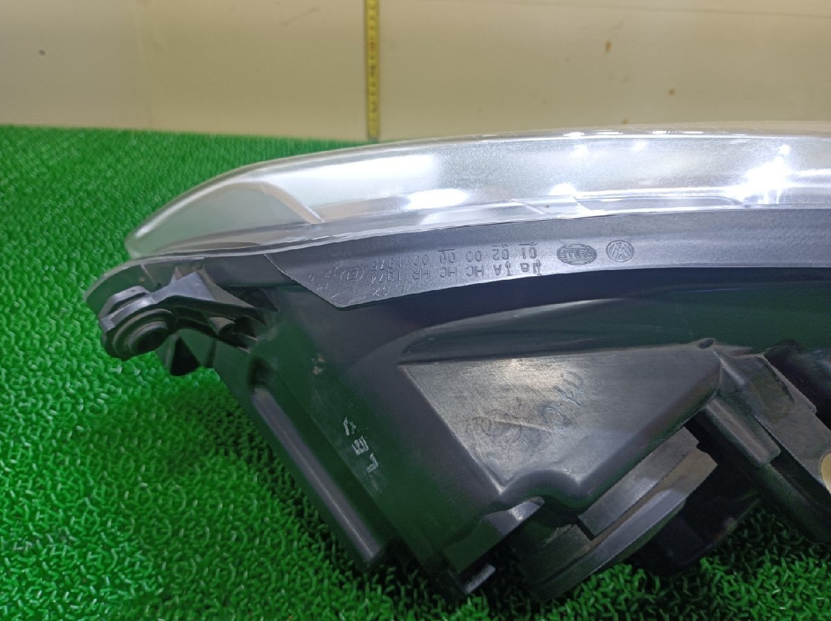 VW 右 ヘッドライト ポロ GH-9NBKY, 2007 #hyj NSP189419