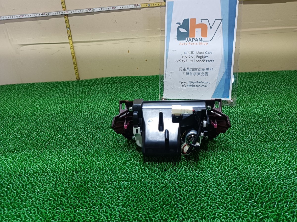 レクサス 灰皿 LS460 DBA-USF40, 2006 #hyj NSP189918