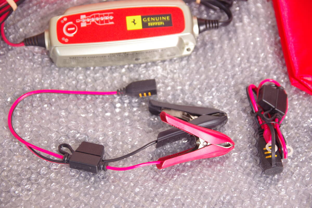 フェラーリ 純正 バッテリー 充電器 CTEK バッテリー フェラーリ 純正 バッテリー 充電器 CTEK バッテリー