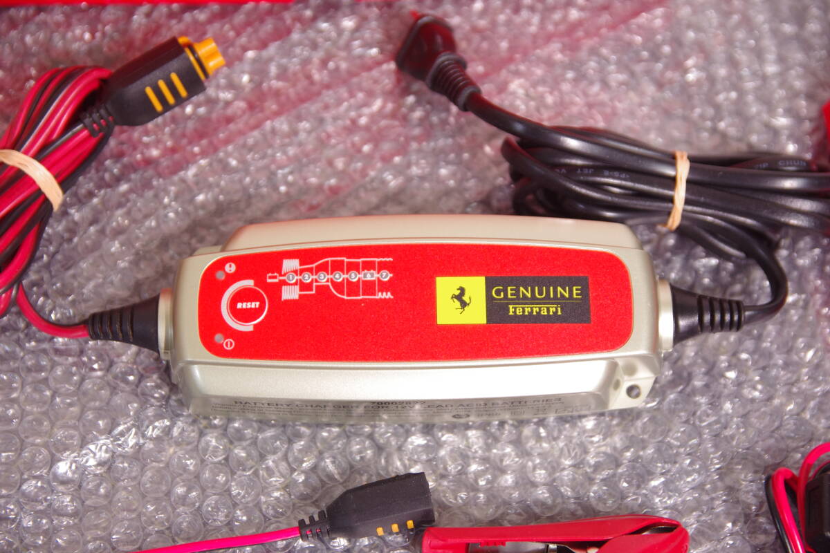 フェラーリ 純正 バッテリー 充電器 CTEK バッテリー フェラーリ 純正 バッテリー 充電器 CTEK バッテリー