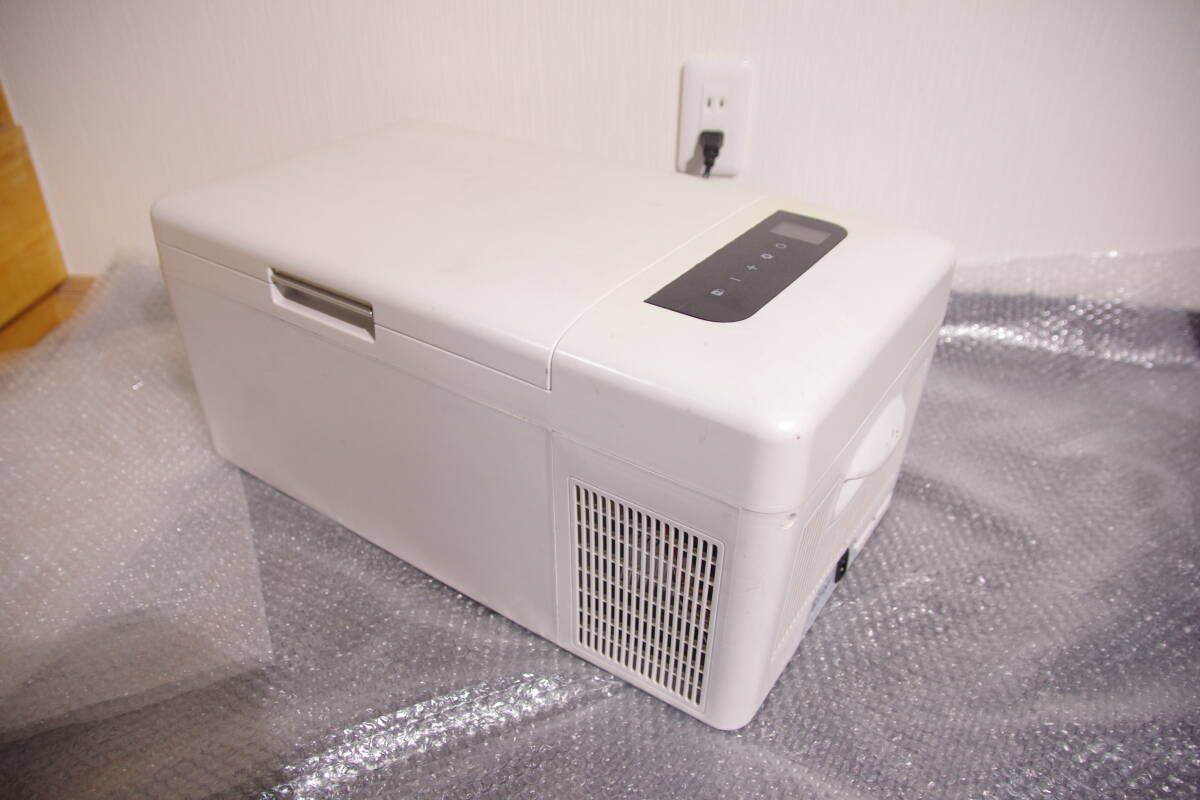 VERSOS ベルソス 15L ポータブル 冷蔵庫 FCR-A01 車載対応 VERSOS ベルソス 15L ポータブル 冷蔵庫 FCR-A01 車載対応